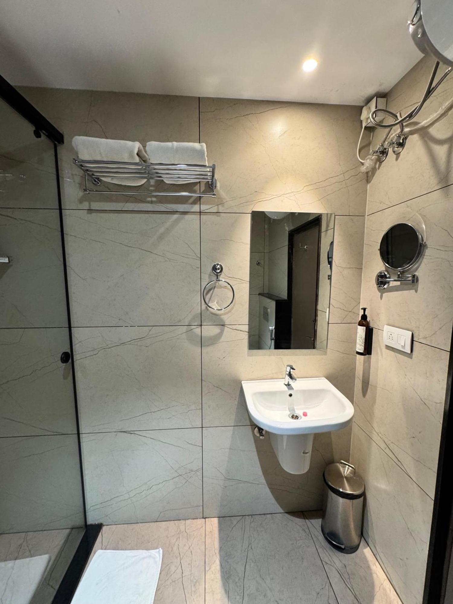 Hotel Touchwood Visakhapatnam Ngoại thất bức ảnh
