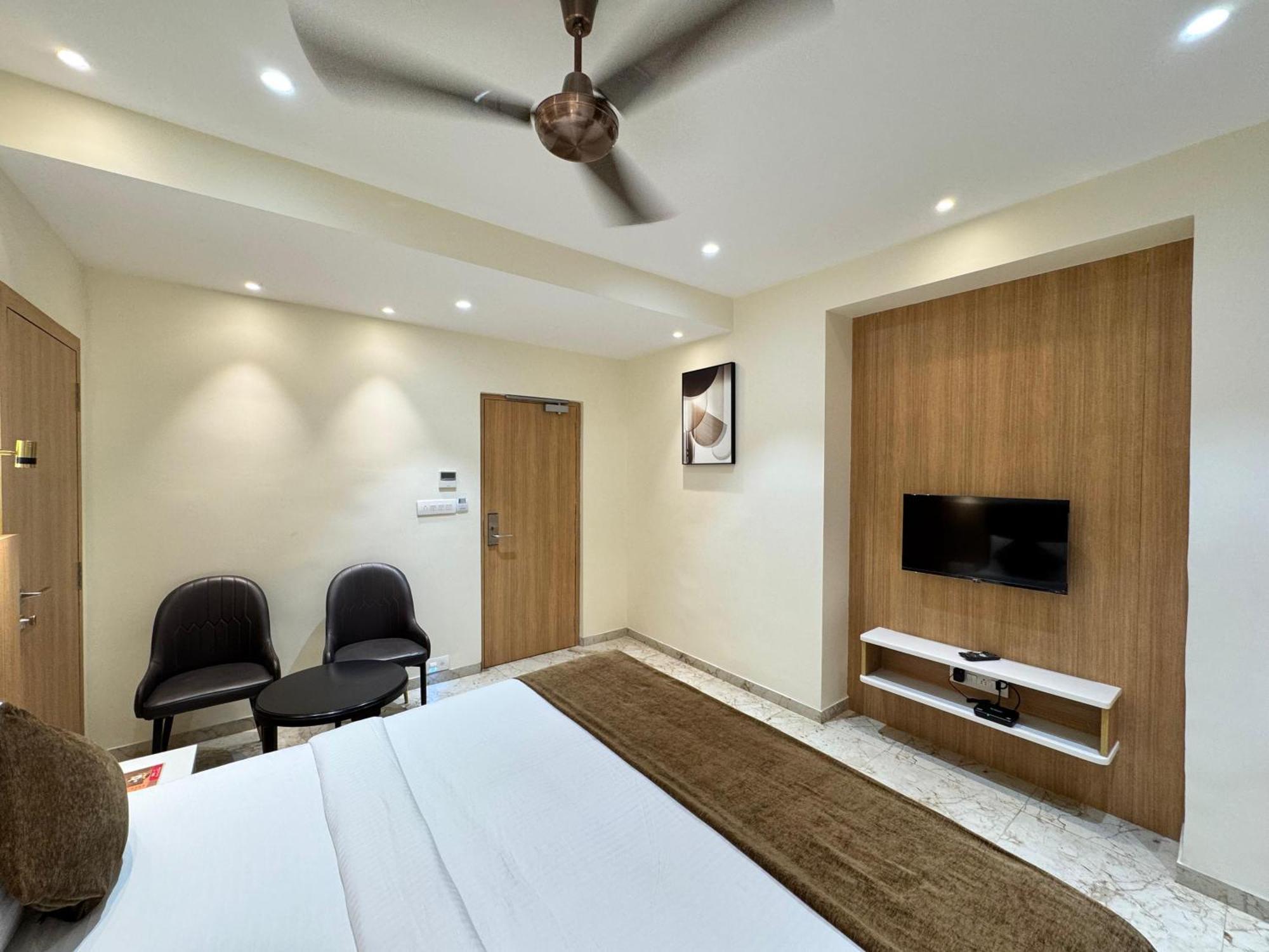 Hotel Touchwood Visakhapatnam Ngoại thất bức ảnh