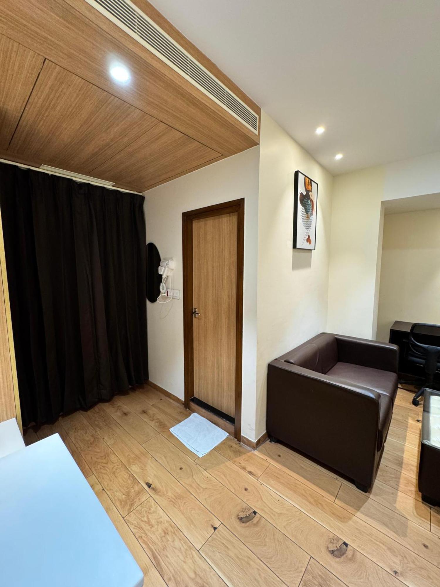 Hotel Touchwood Visakhapatnam Ngoại thất bức ảnh